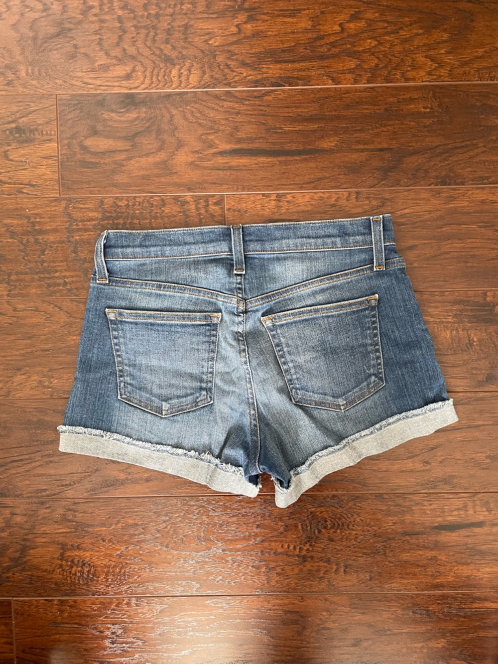 J. Crew Medium Wash Blue Denim Mid Rise Jean Shorts Cuffed - Size 26 - Picture 2 of 5